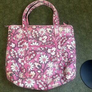 Vera Bradley‎ Large Pink Floral Quilted Pattern Tote Bag